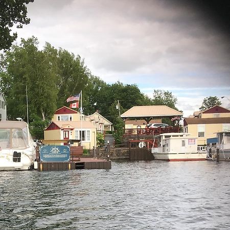 Hills Motor Court & Marina Motel Alexandria Bay Eksteriør billede
