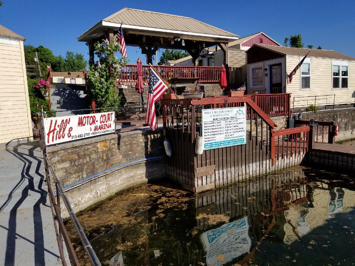 Hills Motor Court & Marina Motel Alexandria Bay Eksteriør billede