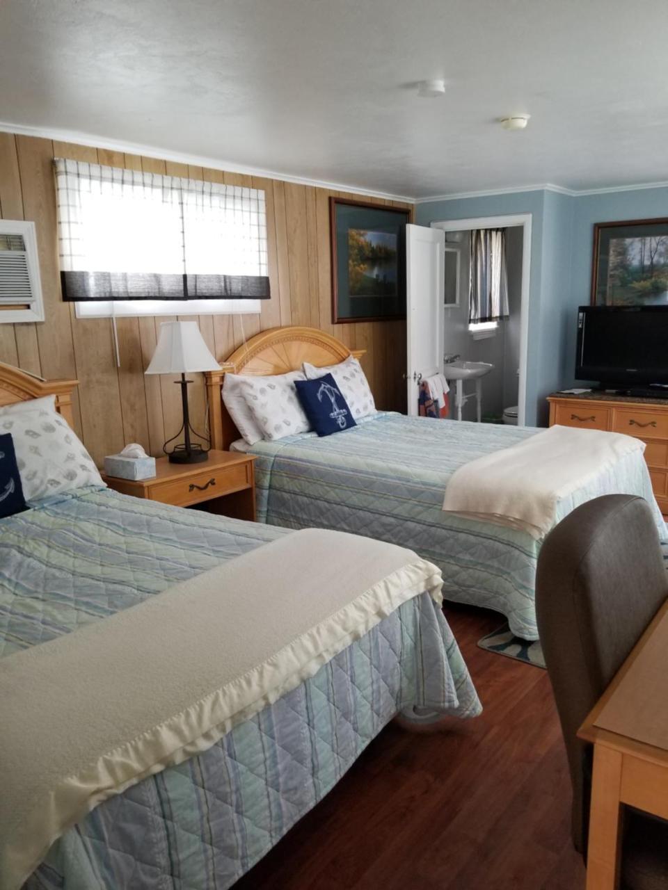 Hills Motor Court & Marina Motel Alexandria Bay Eksteriør billede